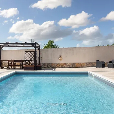 Villa House&villas - Zora Avola
